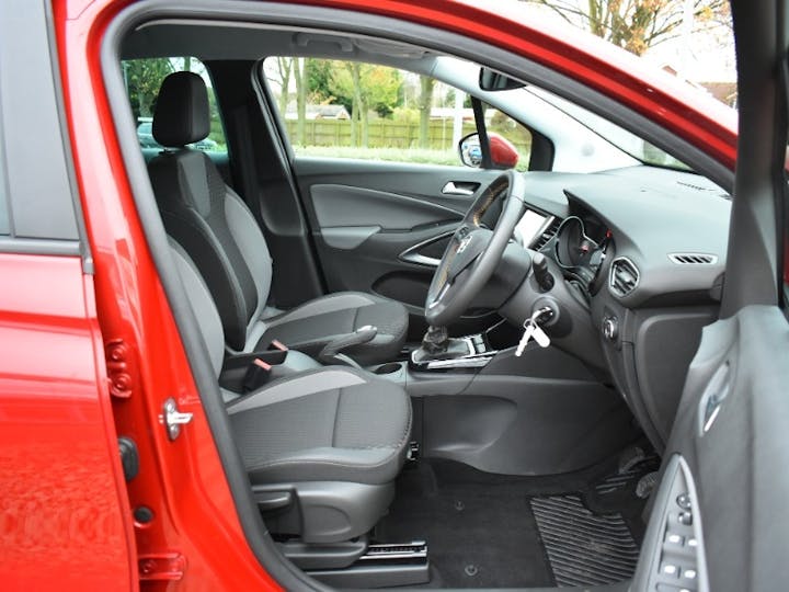 Red Vauxhall Crossland X 1.2 Elite 2021