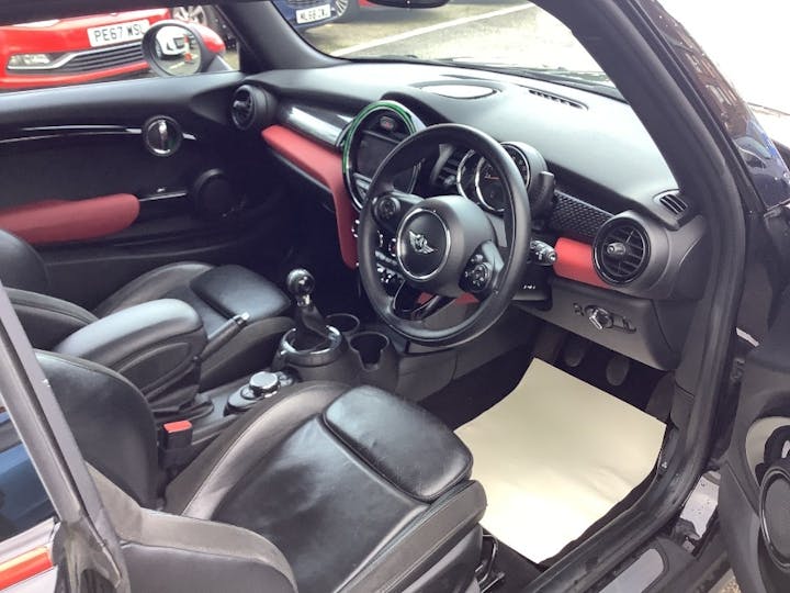 Black MINI Hatch 2.0 Cooper S 2015